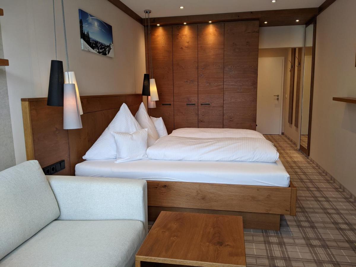 Hotel Germania 3*